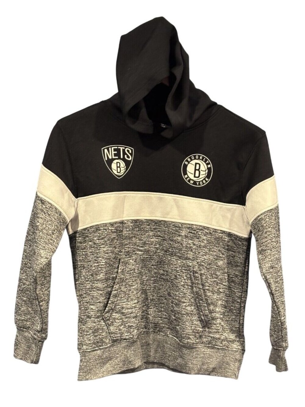NBA Brooklyn Nets Hoodie Gray And Black Size Medium 10-12 Years